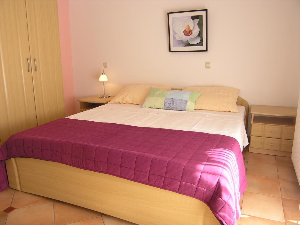 Apartments Kristina Krk Town Zewnętrze zdjęcie