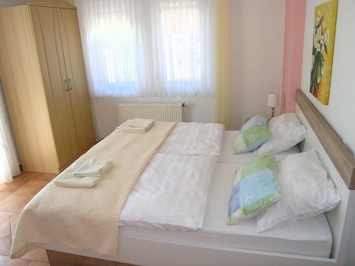 Apartments Kristina Krk Town Zewnętrze zdjęcie