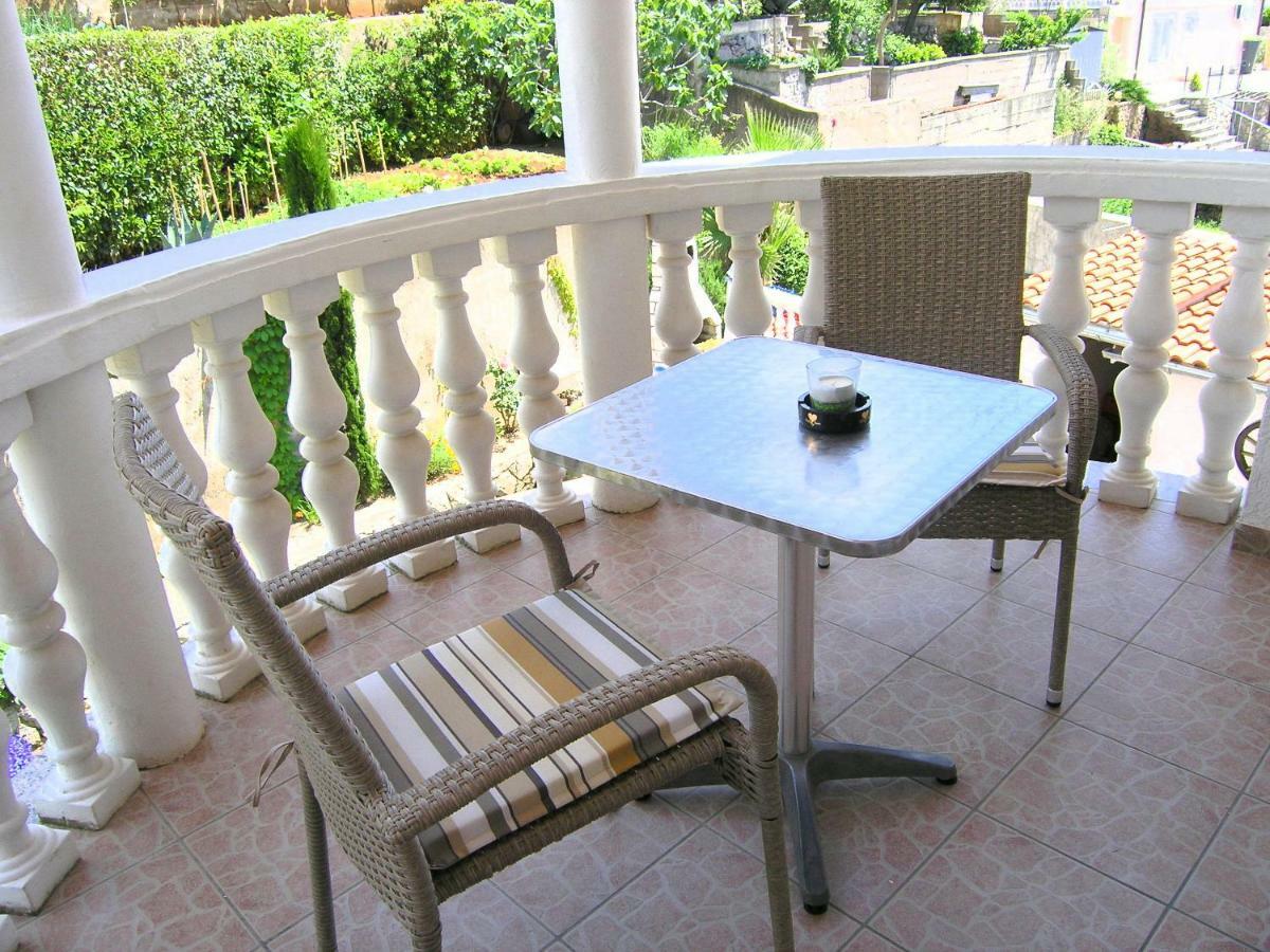 Apartments Kristina Krk Town Zewnętrze zdjęcie